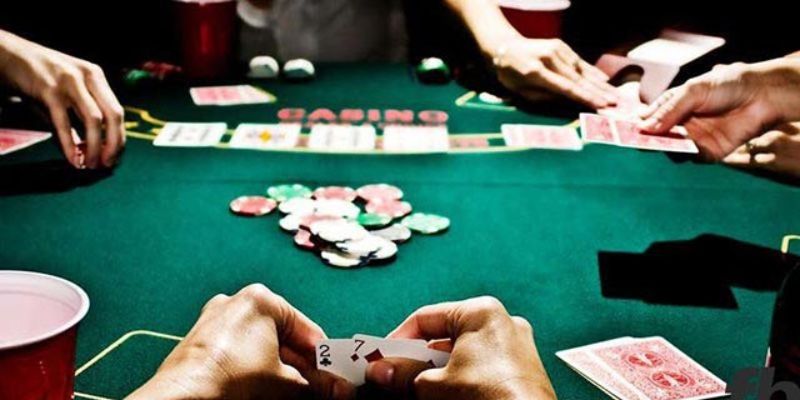 Cách chơi Poker tại vòng FLOP như thế nào?